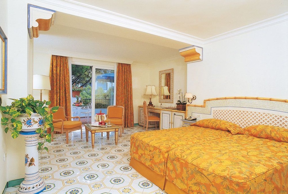 GRAND HOTEL IL MORESCO 18/72