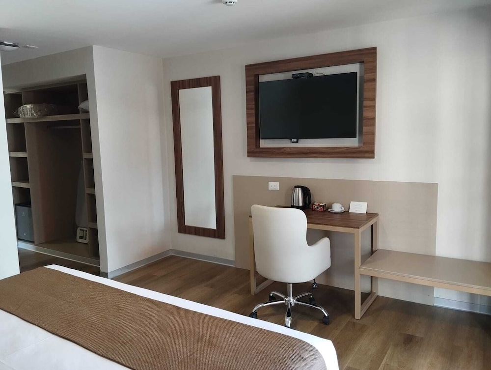 DM Hoteles Ayacucho 36/43