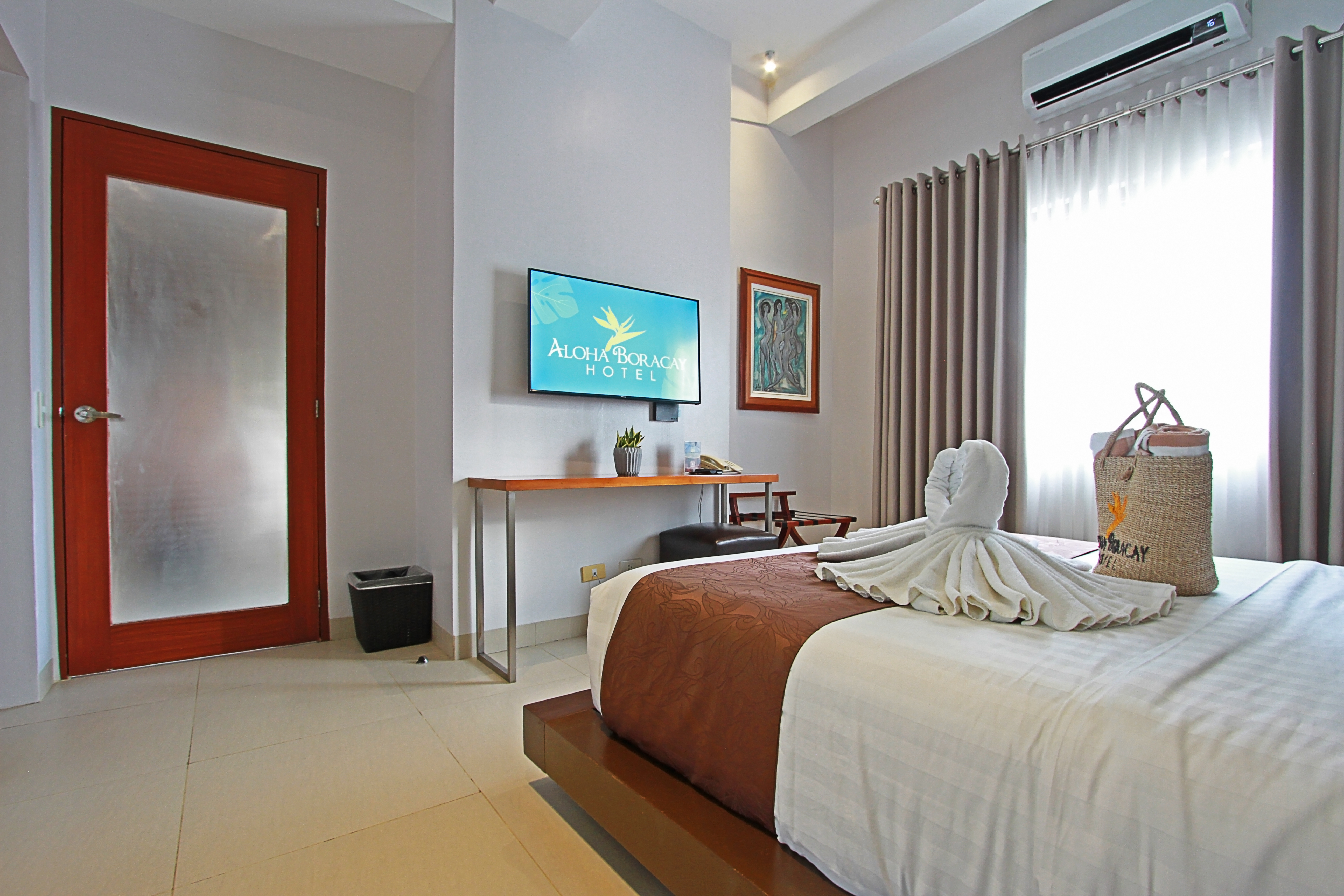Aloha Suite