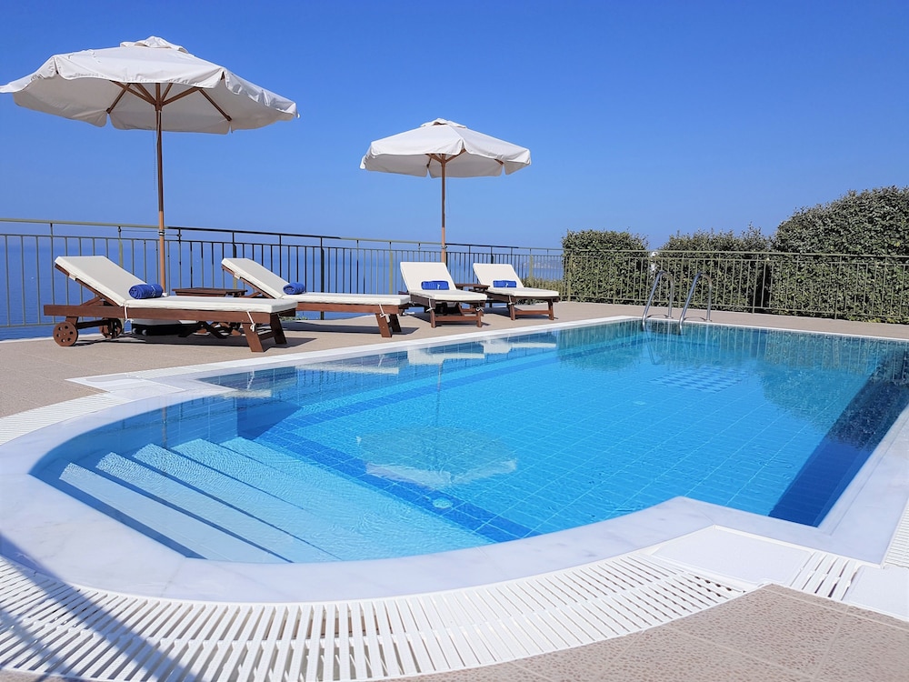 Ionian Sea View Luxury Villas 45/50