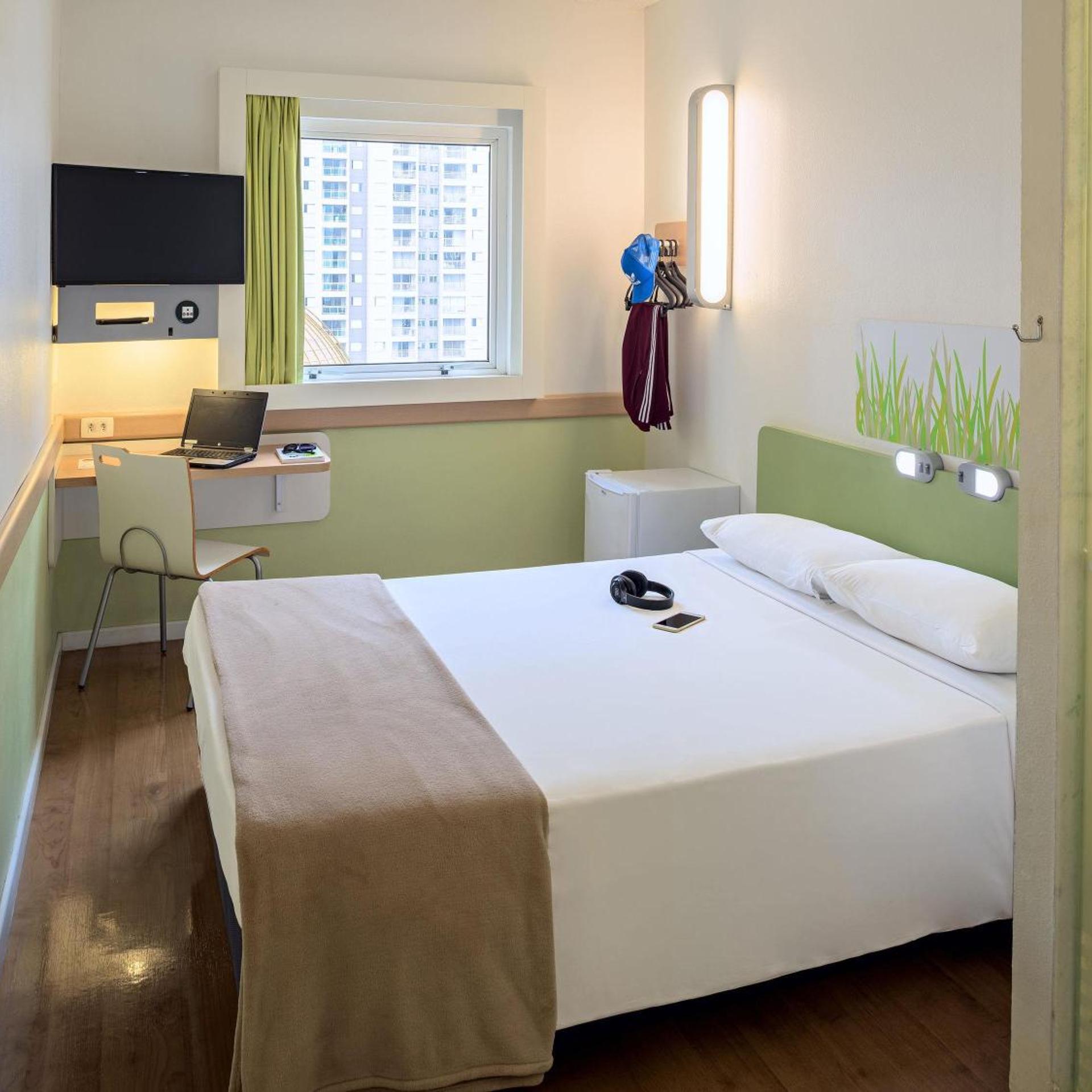Superior, King Bed, ibis budget Sao Paulo Paraiso 3/5