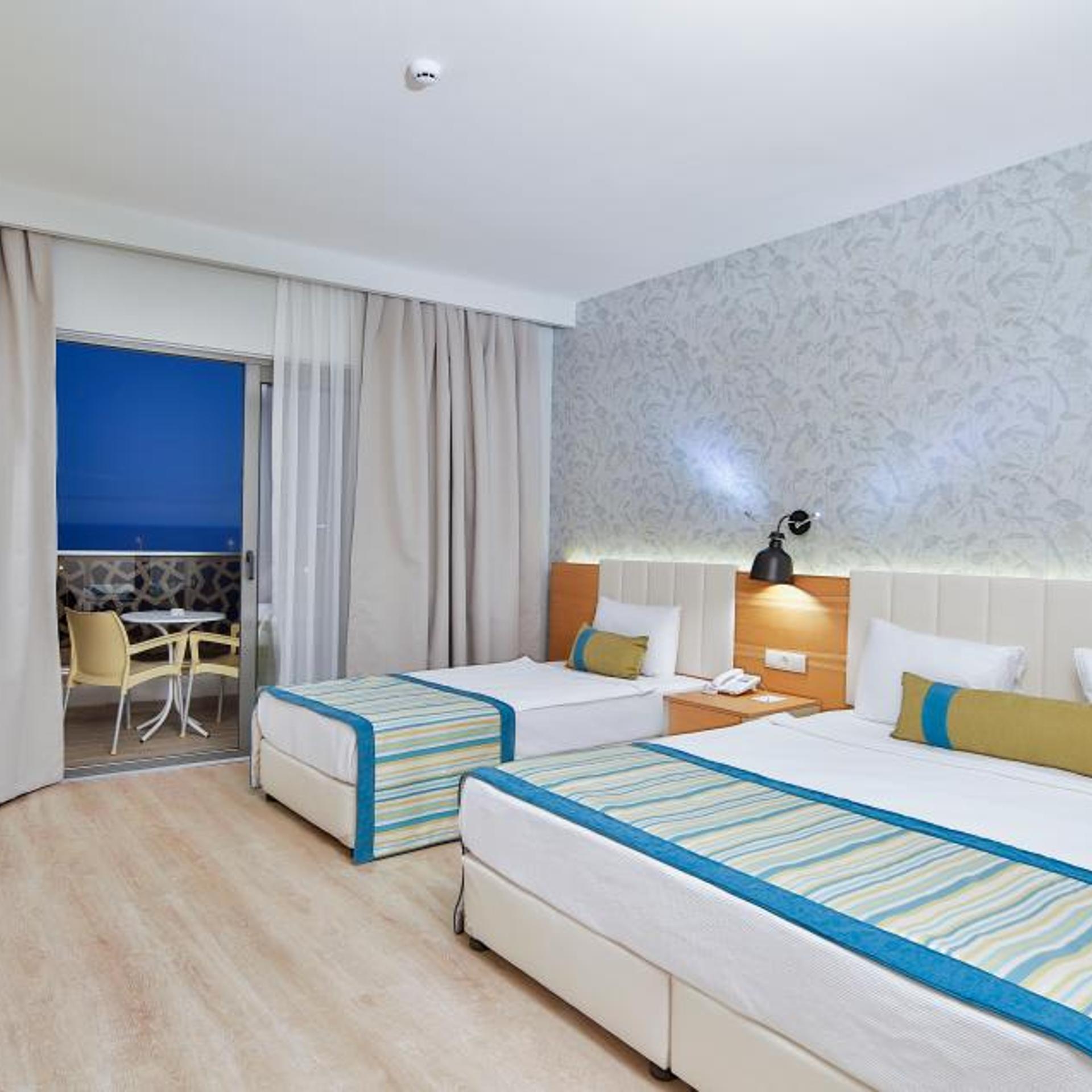 ROOM, DOUBLE BED, SEA VIEW