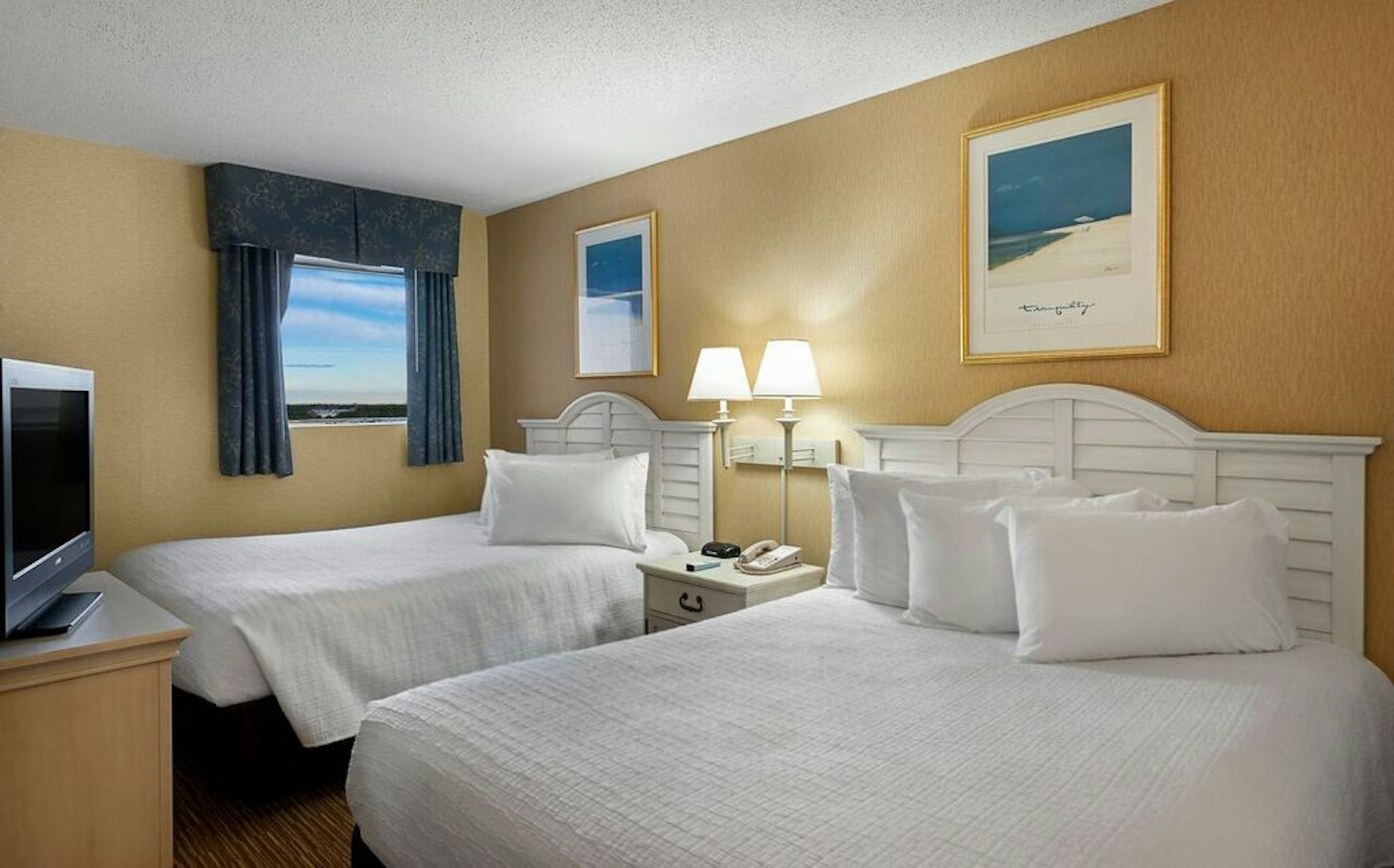 Breakers Resort 27/80