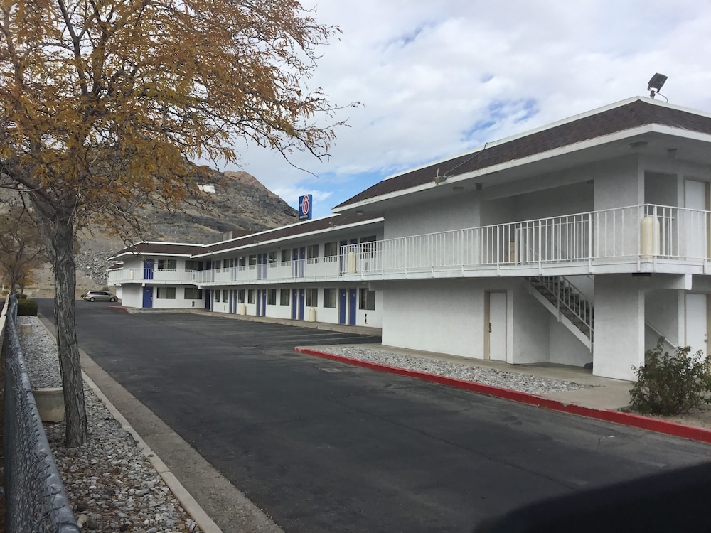Motel6 Wendover, UT 7/45