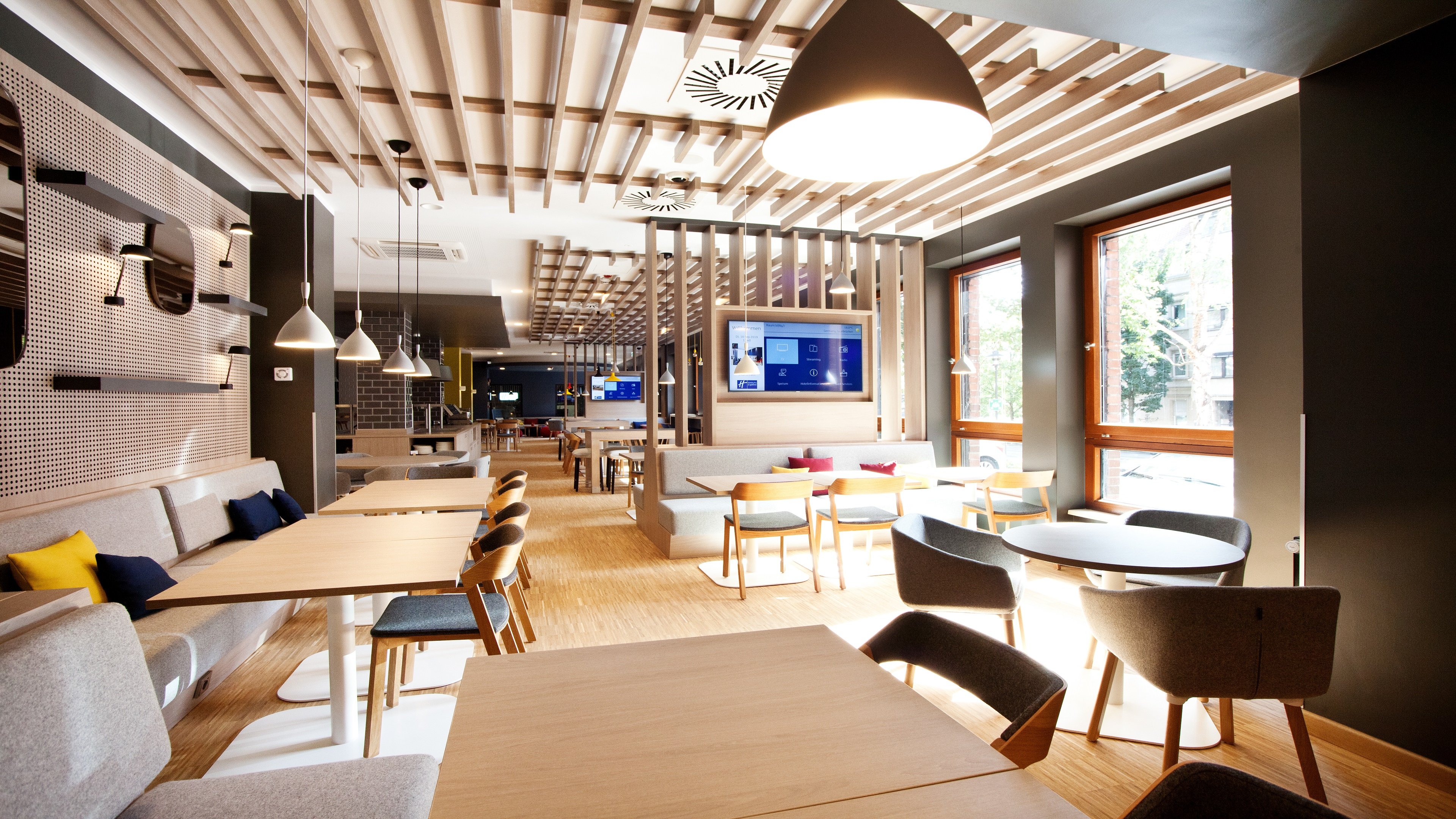 Holiday Inn Express Saarbrucken 36/57