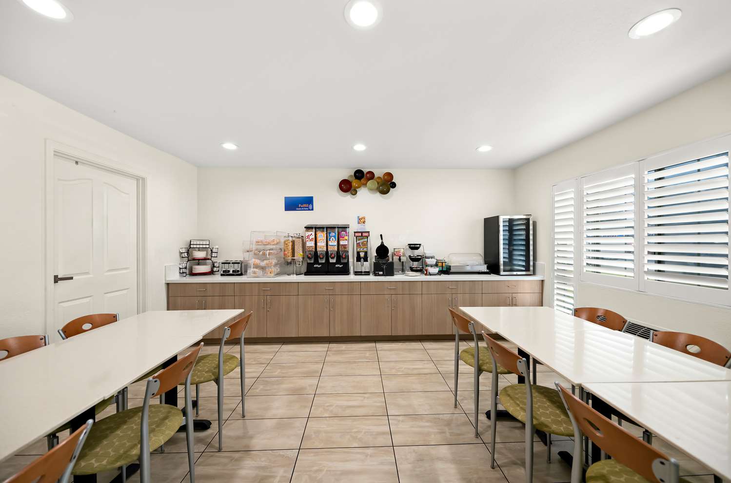 Best Western Executive Inn Los Banos 24/33