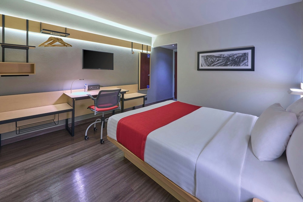 City Express by Marriott San Luis Potosi Zona Universitaria 8/43