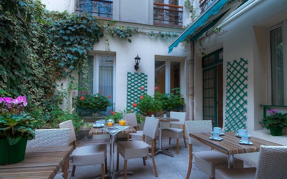 Hotel de l Alma 5/64