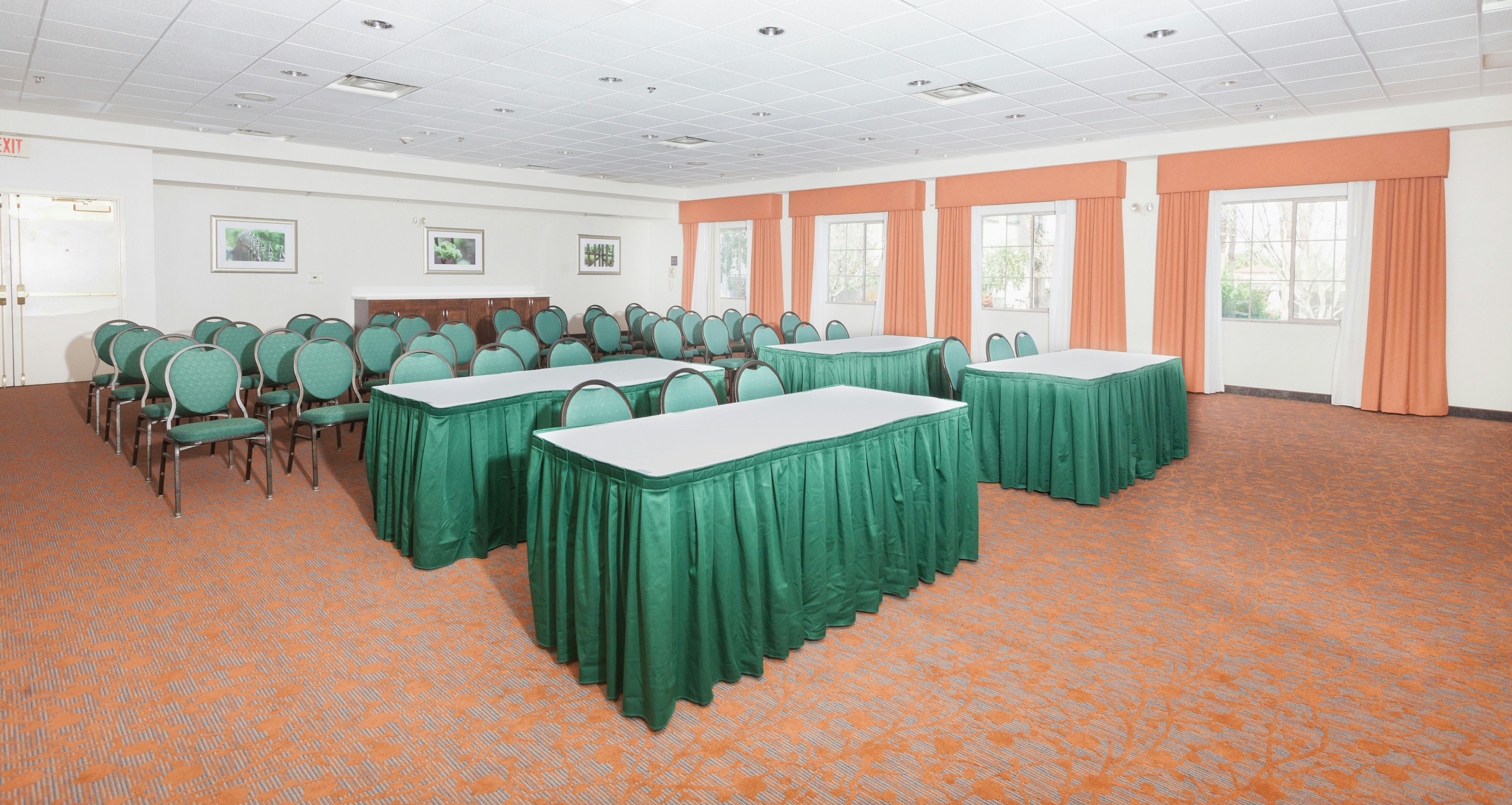 Hilton Garde Inn Palm Springs Rancho Mirage 21/43