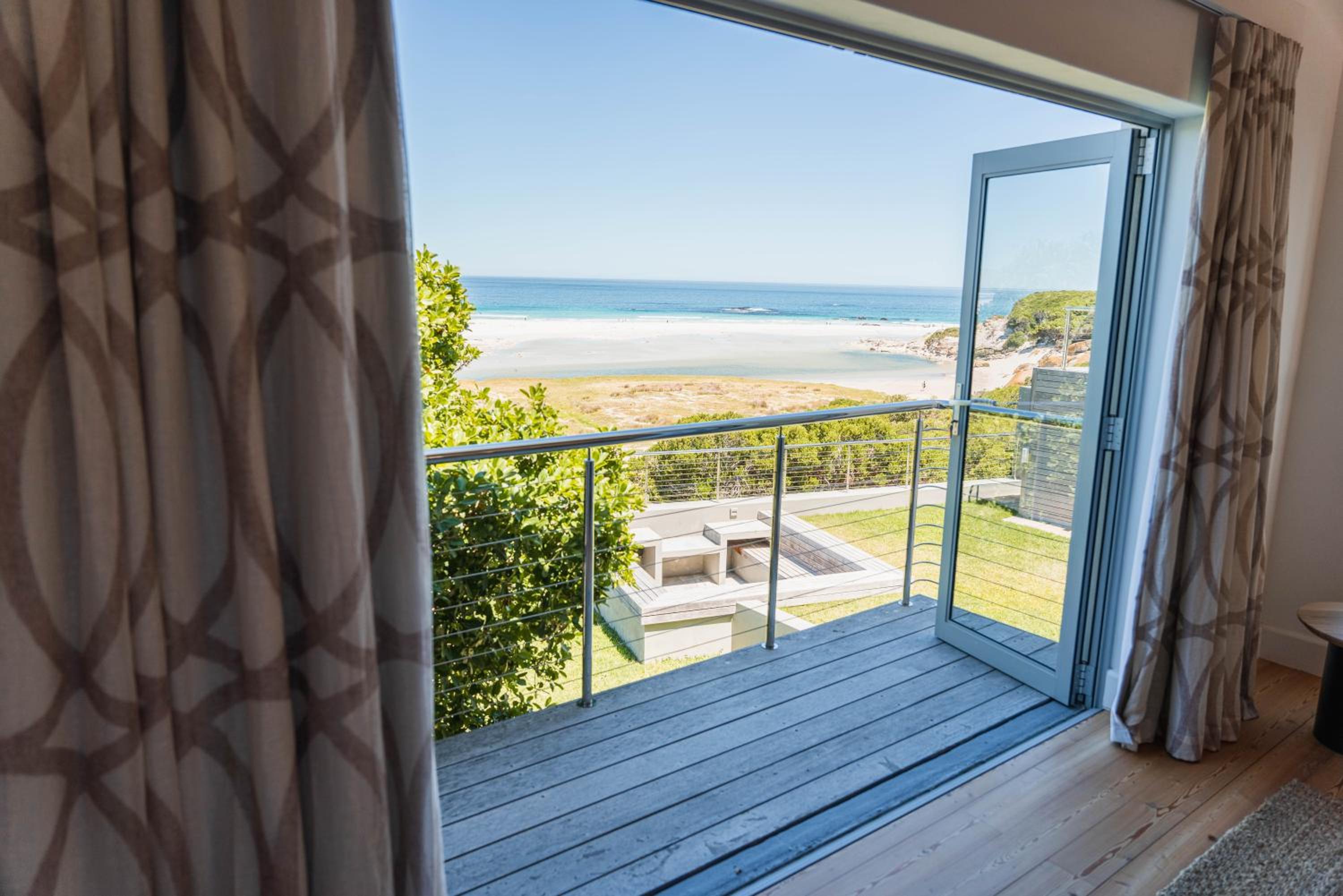 Cape Beach Villa 23/50