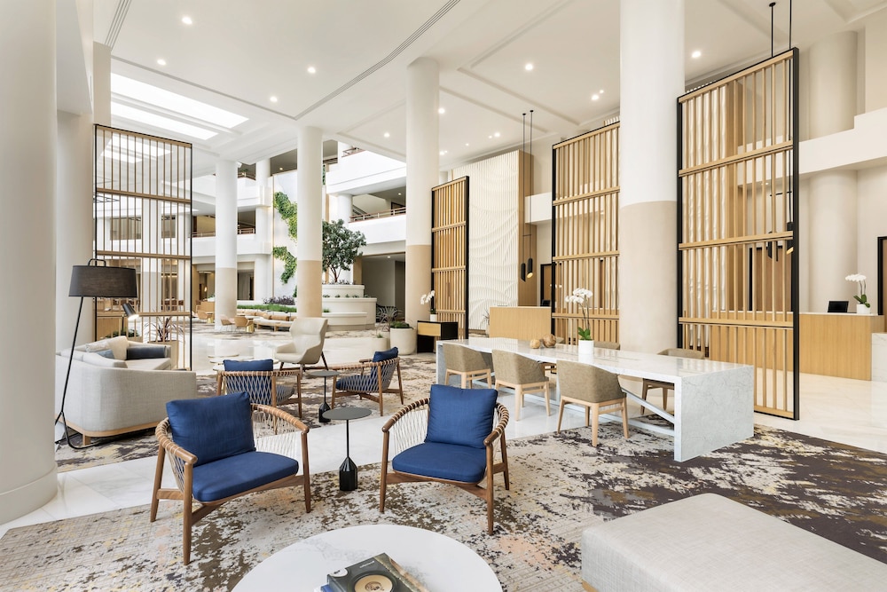 Westin Long Beach 42/52