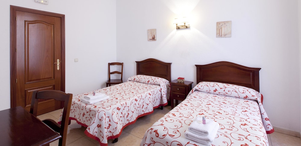 Hostal Condestable 17/31