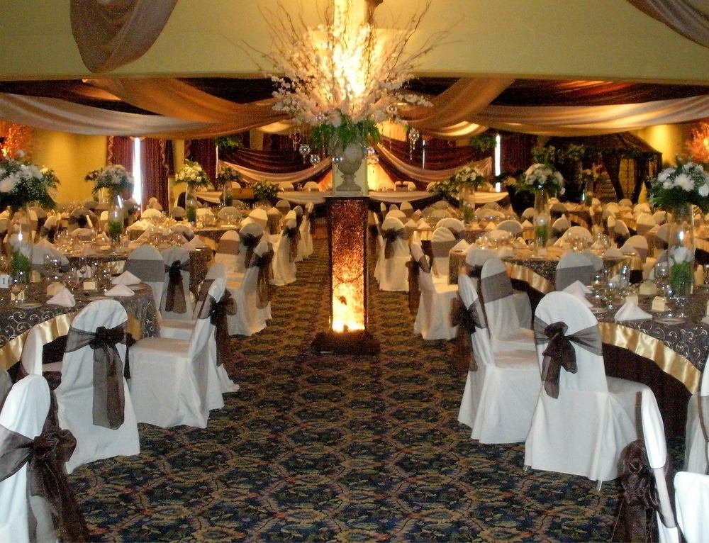 Cara Hotels Trinidad 34/44