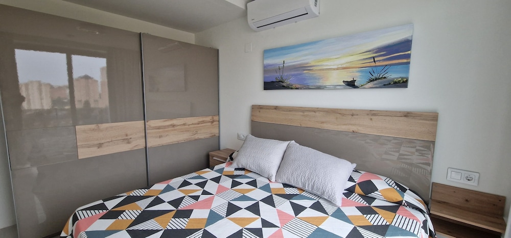 Apartamentos Oasis De La Cala 6/45