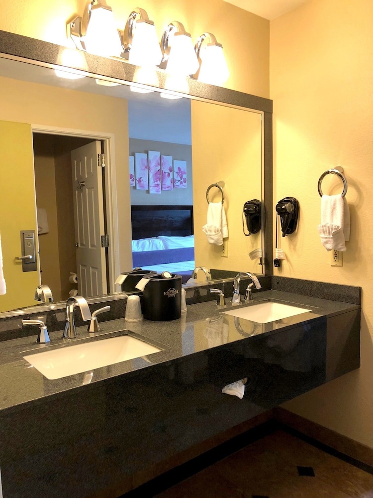 Red Garter Hotel and Casino by Red Lion Hotels 29/36