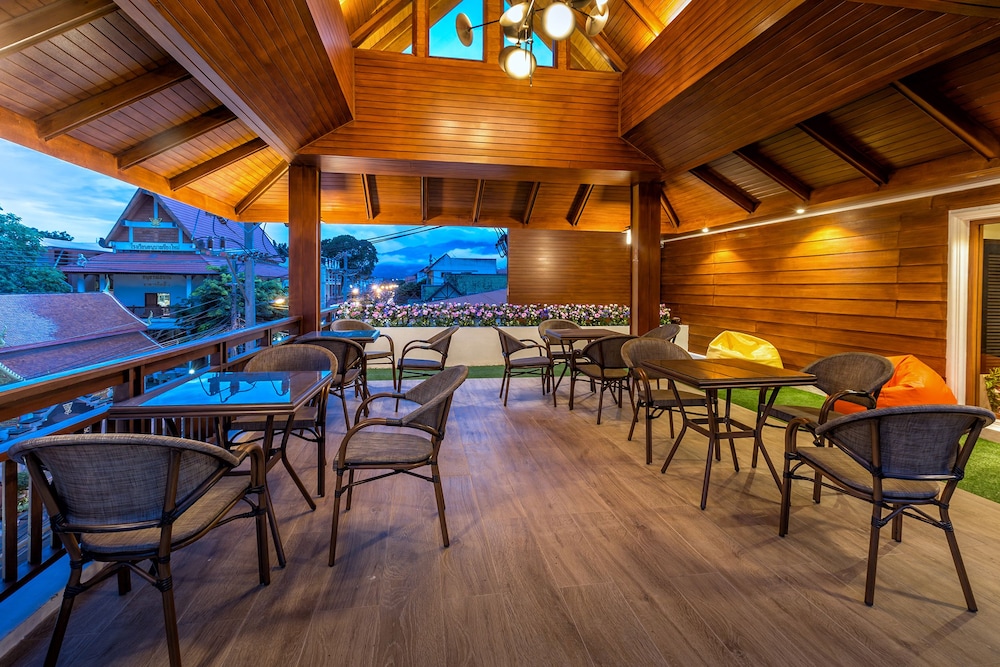 Jomkitti Boutique Hotel 42/51