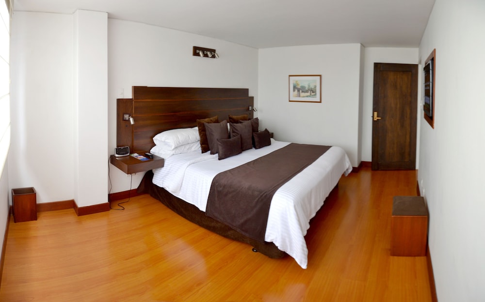 Hotel Carretero 18/66