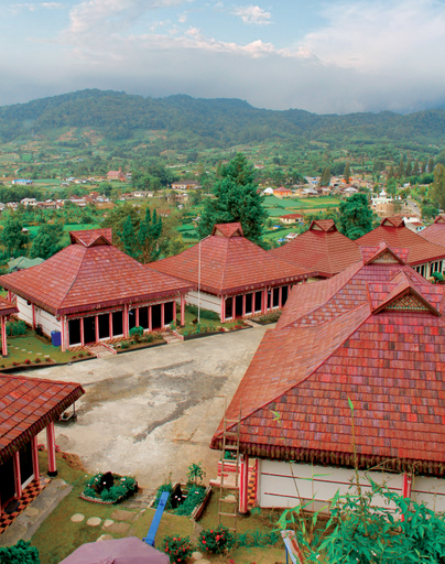Danau Toba International Cottage Berastagi 8/10