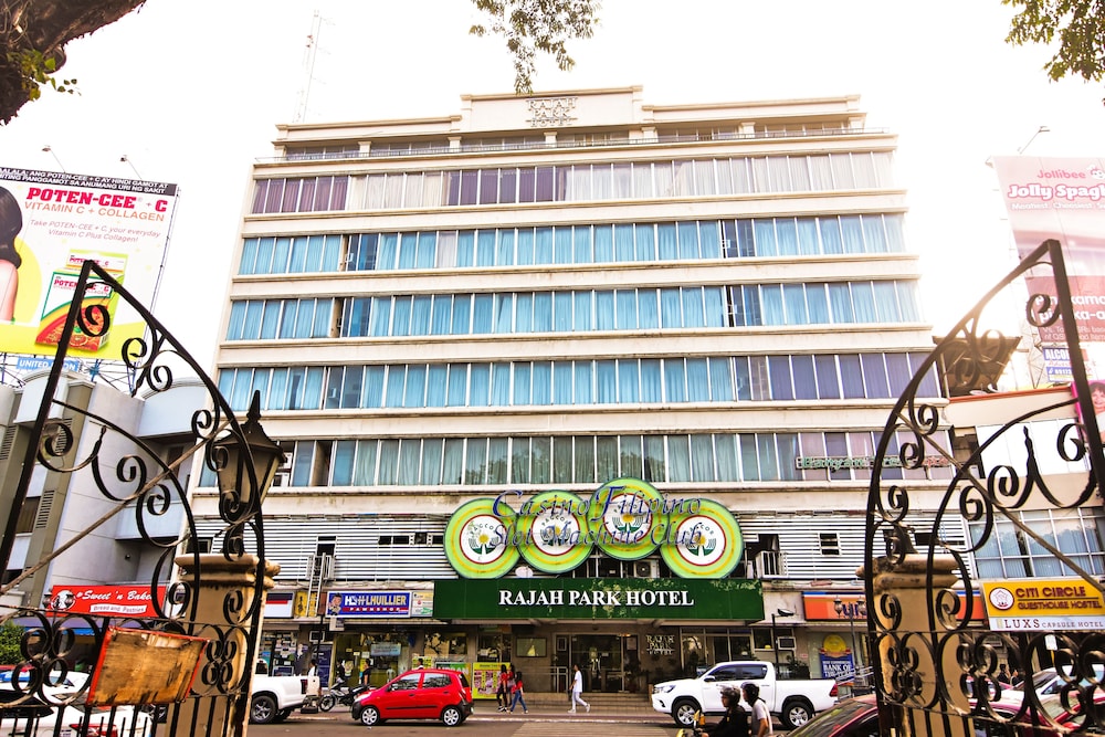 Rajah Park Hotel 1/50