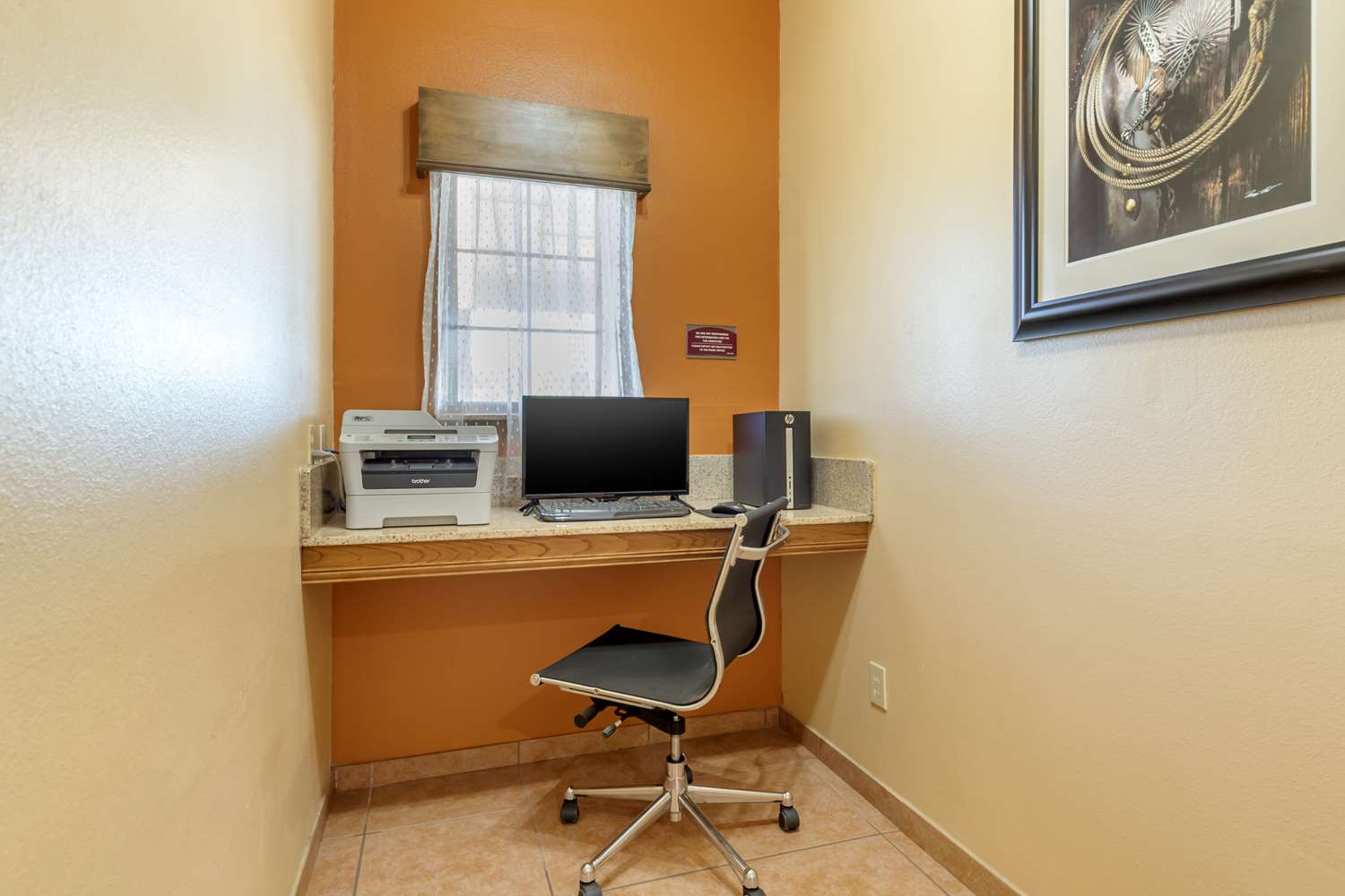 Best Western Windwood Inn & Suites 31/36