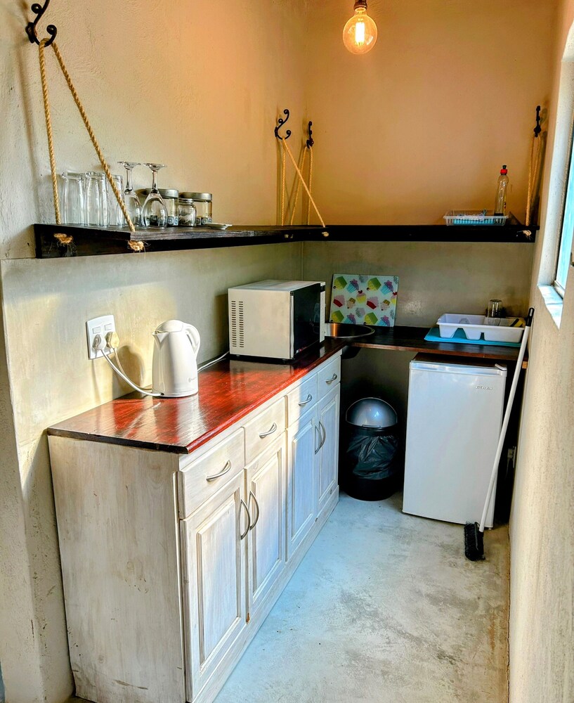 Leadwood Tree Safari Lodge 695 3/30