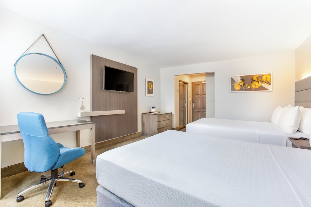 غرفة قياسية بسريرين مزدوجين، Crowne Plaza San Jose La Sabana by IHG 6/10