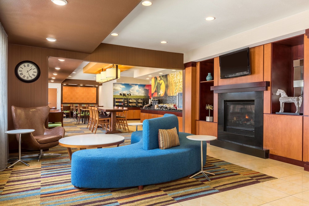 Fairfield Inn Suites Abilene 21/26