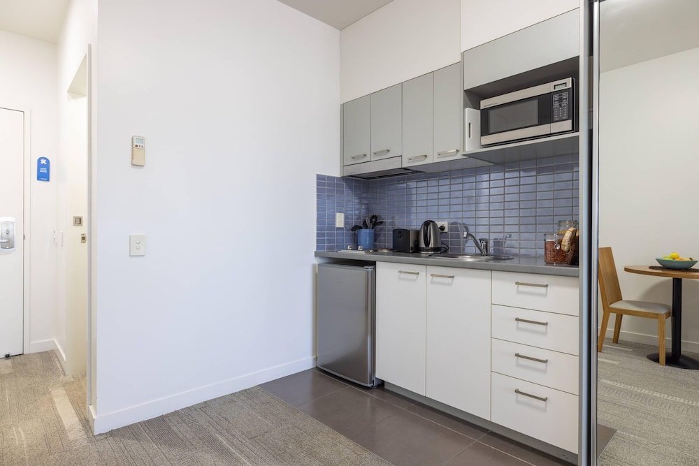 MainStay Suites Mackay 4/65