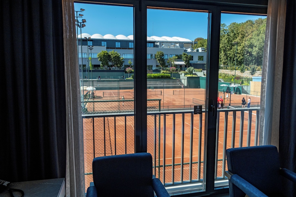 INVENTIST Hotel Sports Academy Istanbul 34/50