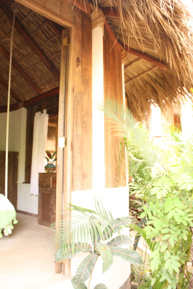 Cabanas Biuzaa 1/21