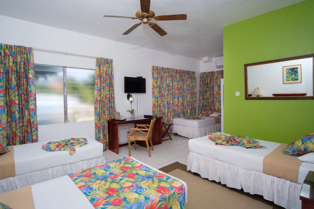 Hibiscus Lodge 50/58