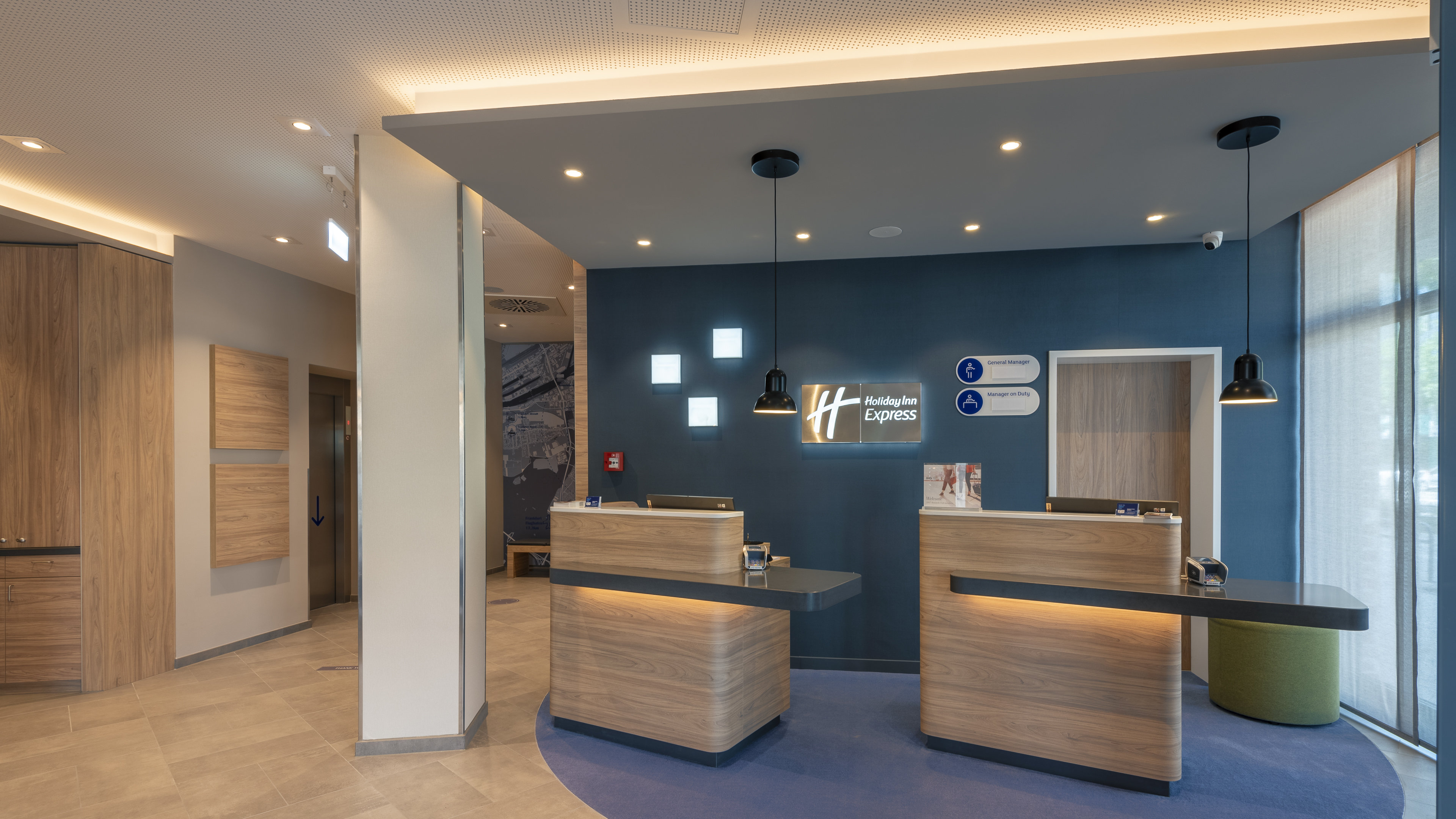 Holiday Inn Express Offenbach 7/68