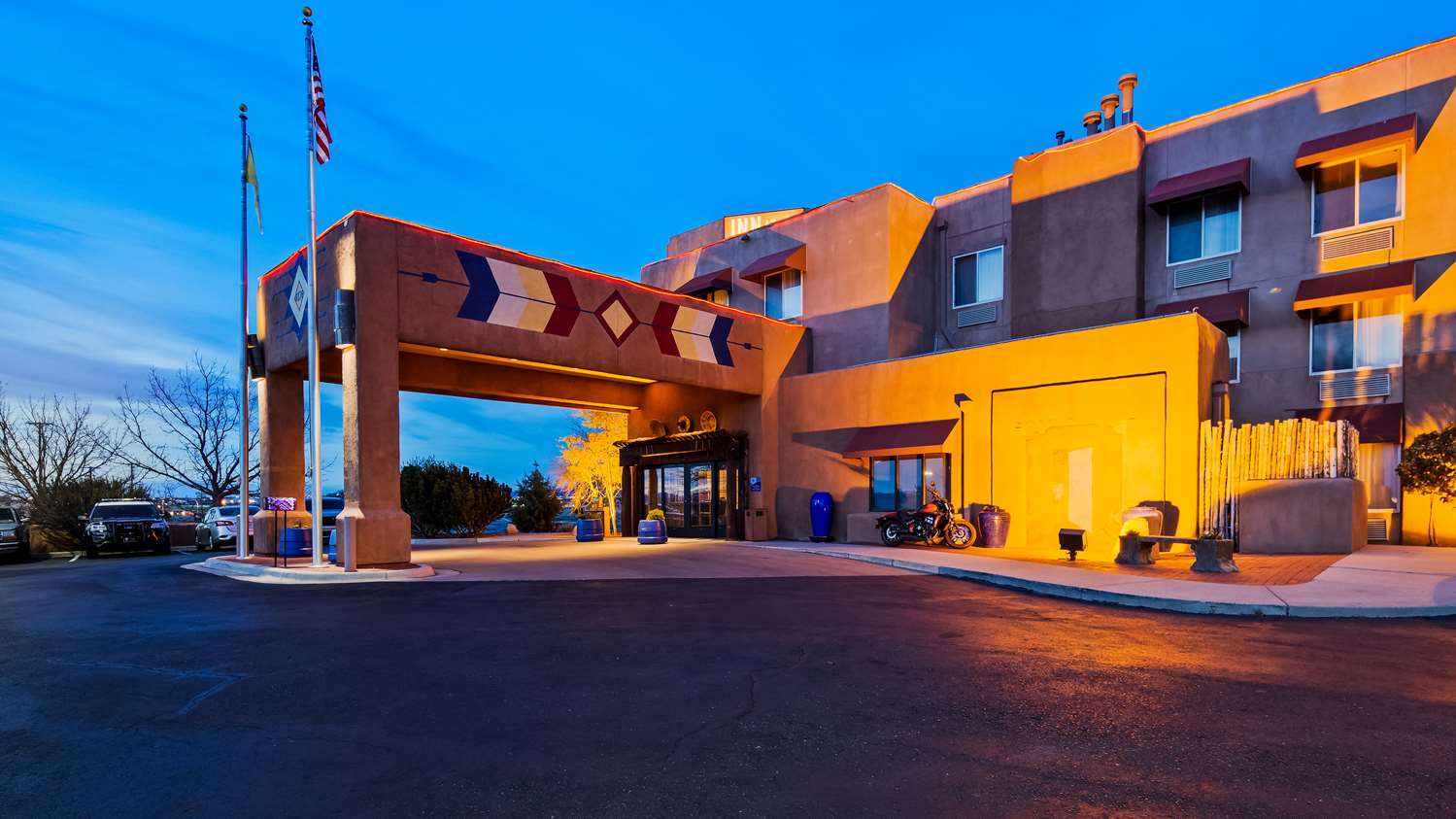 Inn at Santa Fe, SureStay Collection by Best Western 39/41