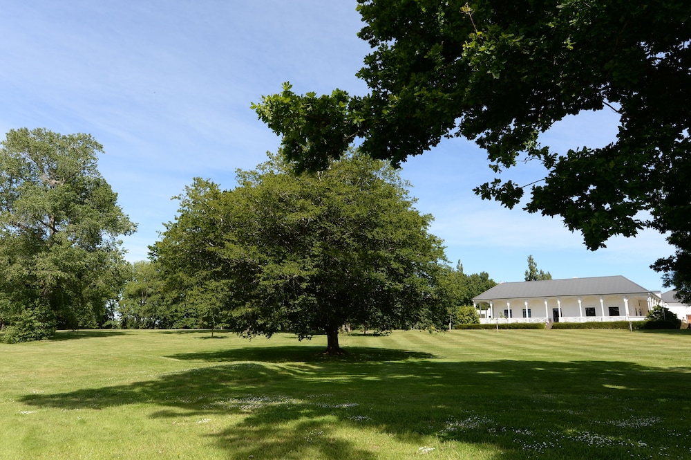 Quamby Estate 39/50