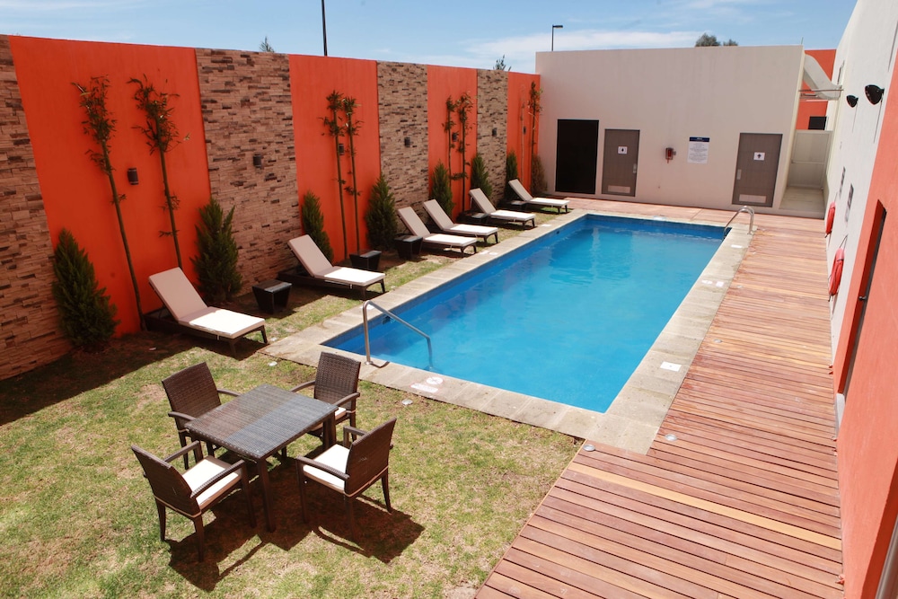 Hampton Inn Suites By Hilton Aguascalientes Airport 38/58