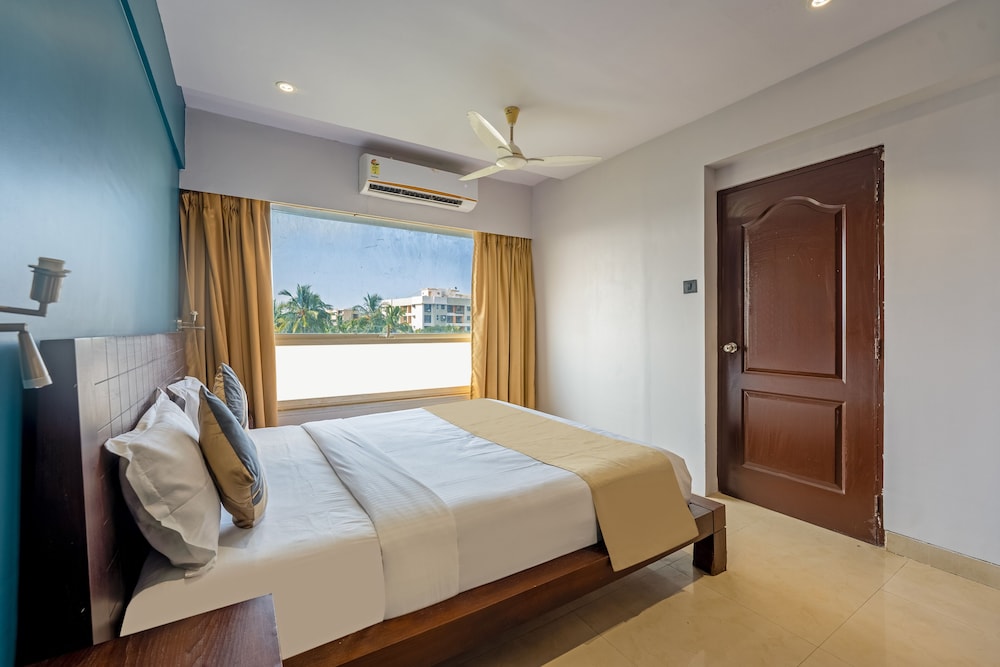 LANDMARK SUITES 18/47