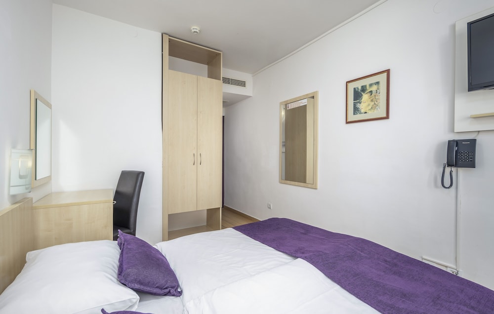 Hotel Slaven 16/65