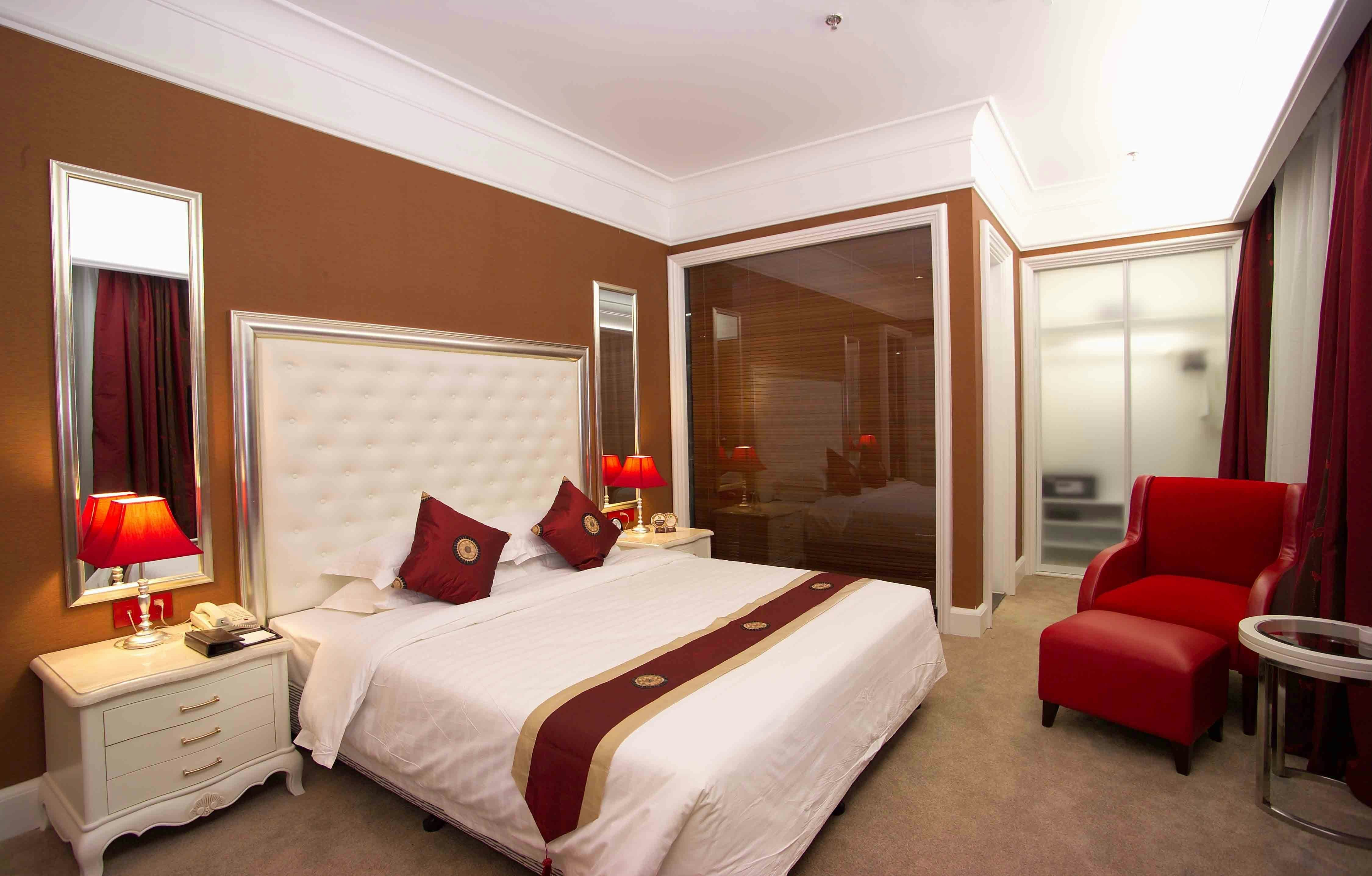 Mercure Shanghai Yu Garden On The Bund 12/41
