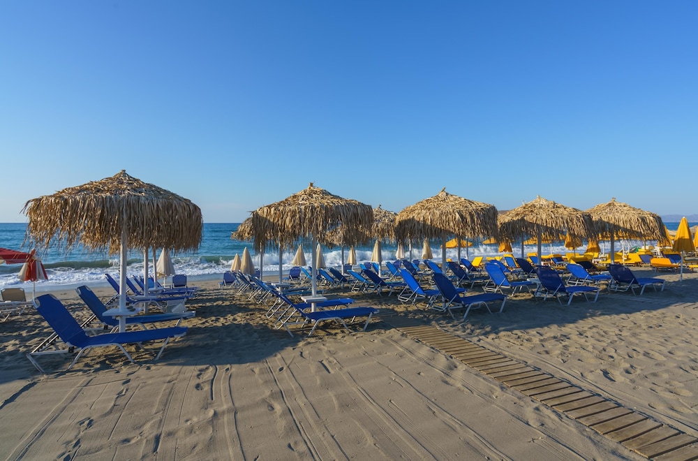 Sonio Beach Hotel 30/57