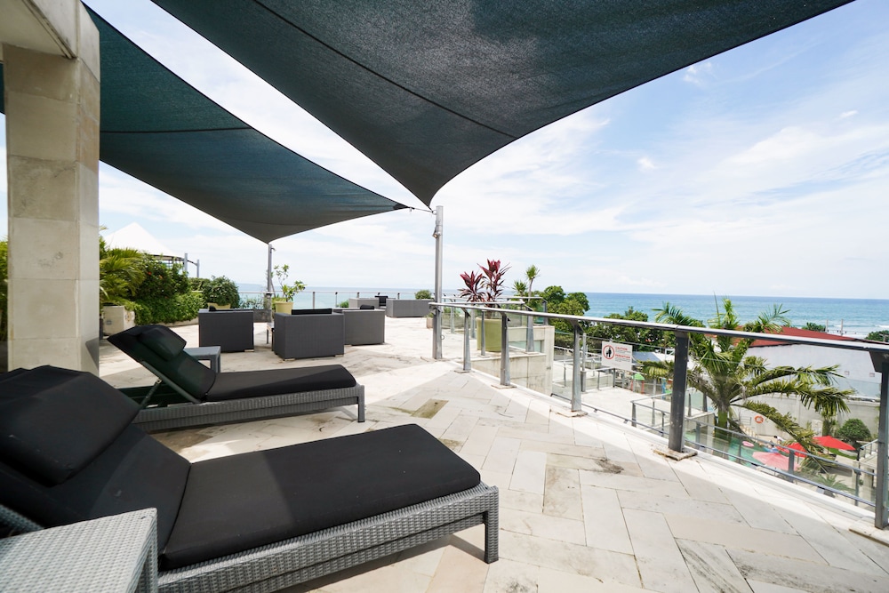 FuramaXclusive Ocean Beach Seminyak 7/50