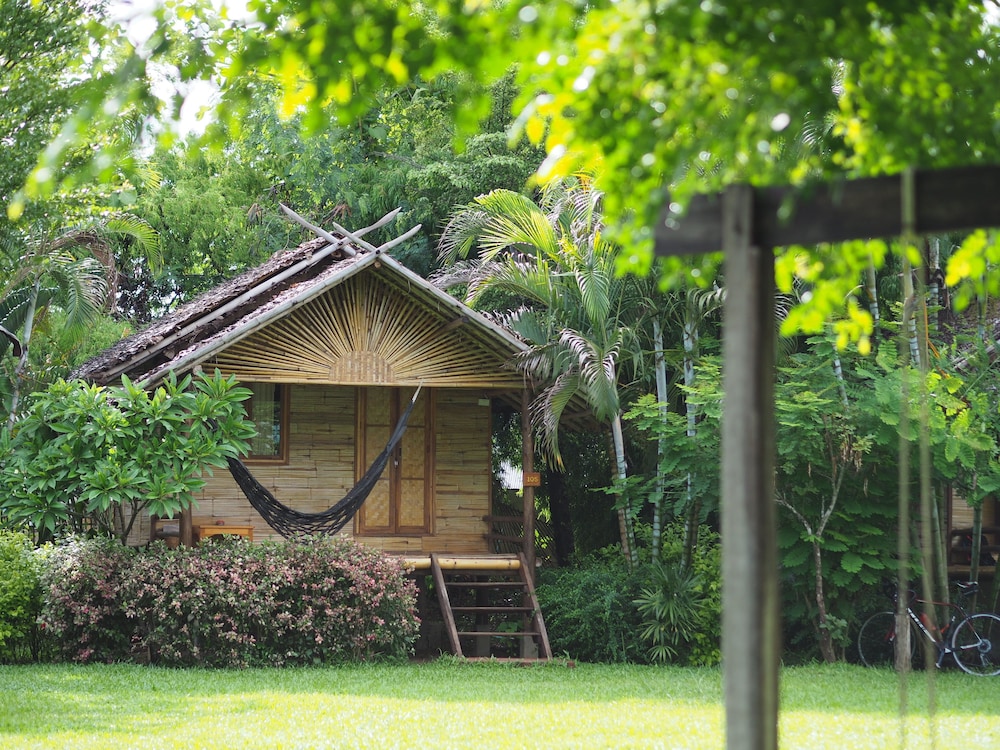 Pai Country Hut 34/50