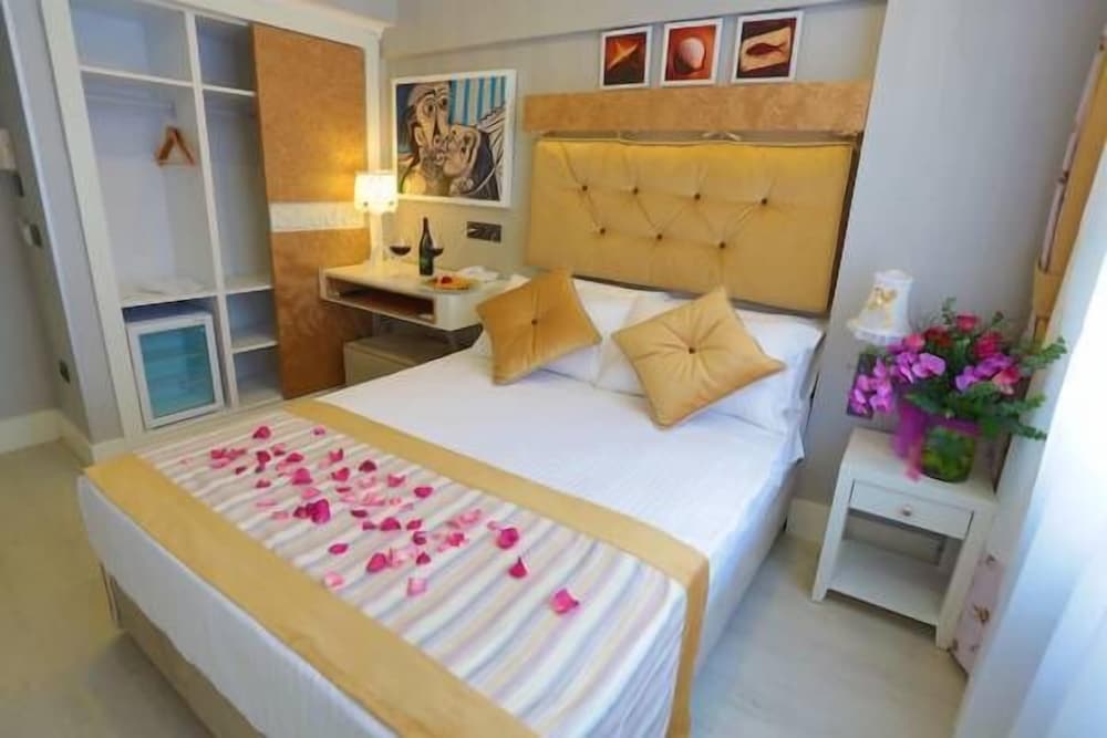 Just Inn Hotel 26/55