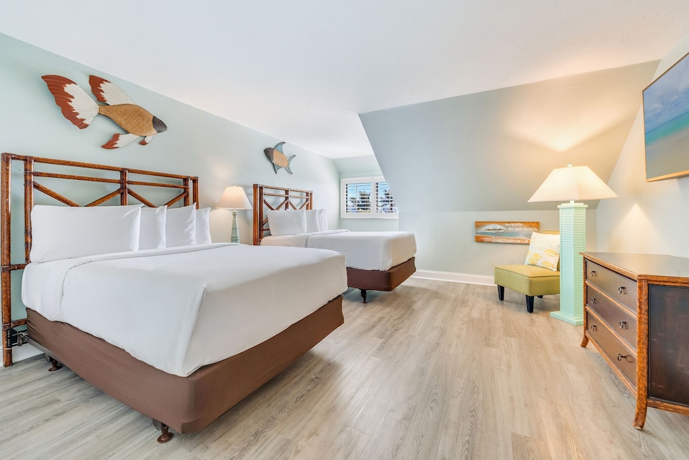 3 Bedrooms, Villa, 2 King Beds, 2 Queen Beds, Bay Side