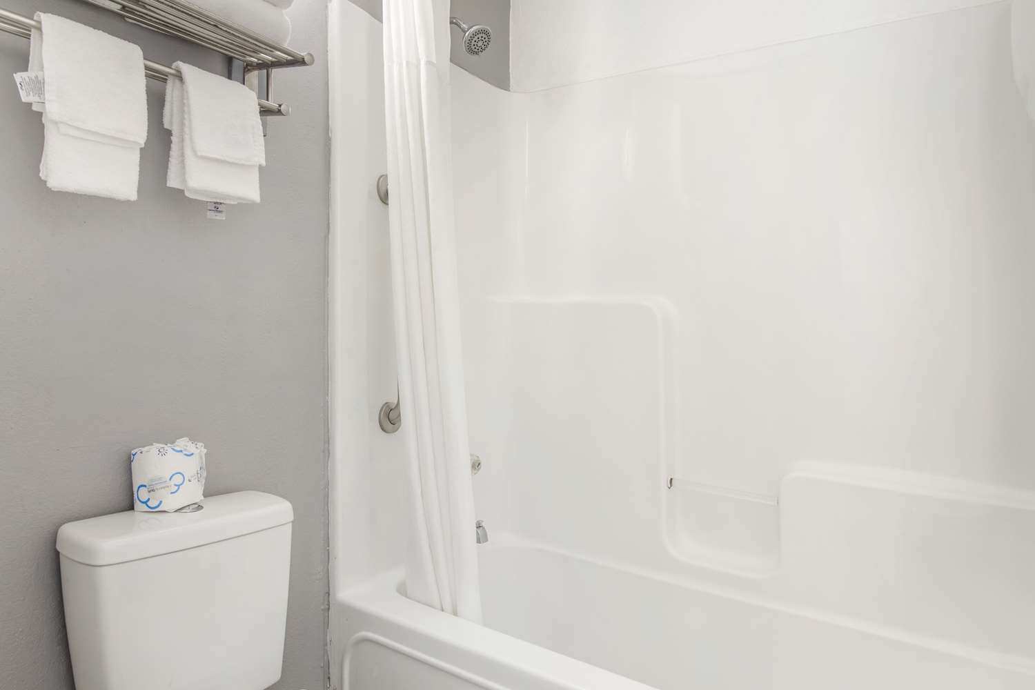 غرفة بسريرين كوين للمدخنين، Quality Inn & Suites Hardeeville - Savannah North 3/3