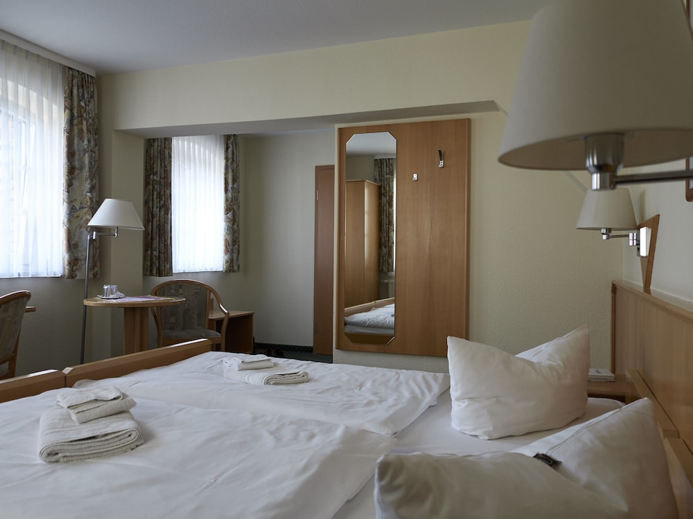 Hotel Am Schloss 17/50
