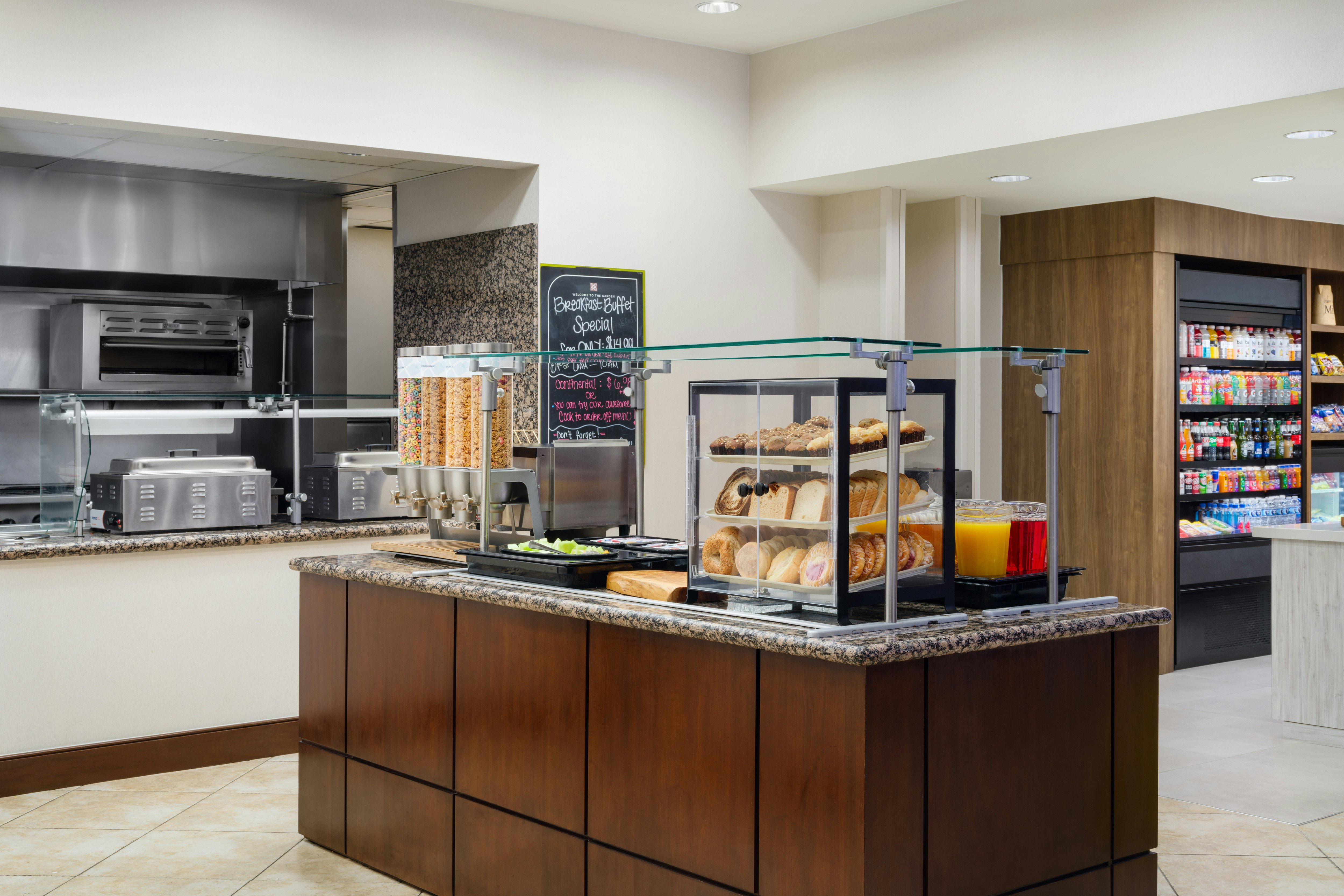 Hilton Garden Inn El Paso Airport 8/17