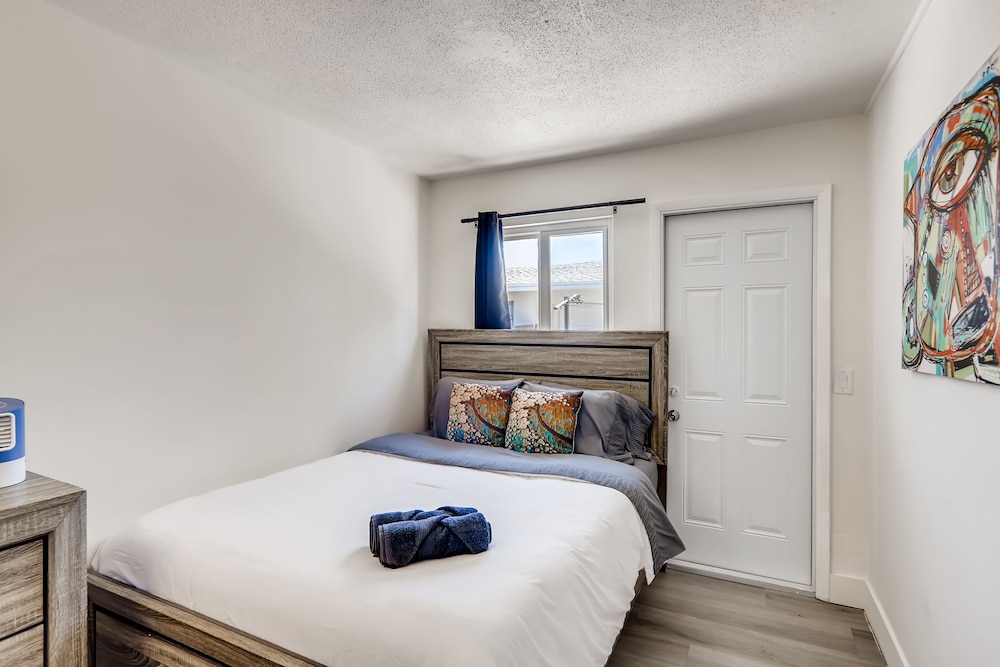Classic, Apartment, Futon Bed, Queen Bed