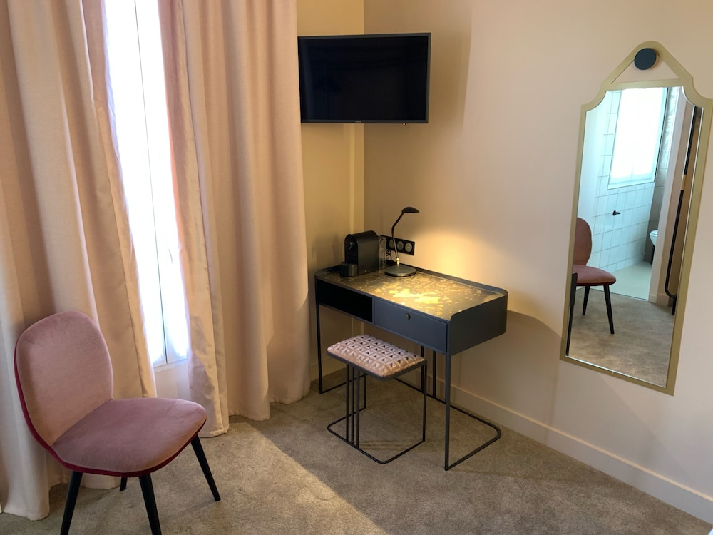 ELSA, Hotel Paris by Collection Vesper 48/60