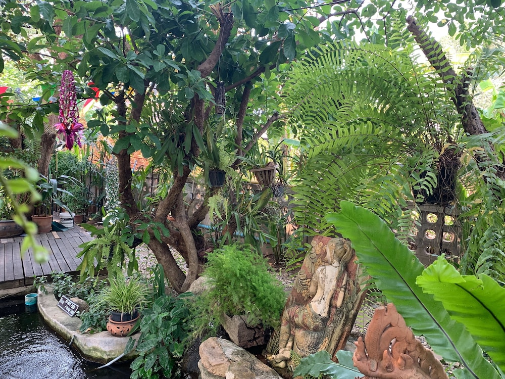 Kittawan Home & Gallery 8/28