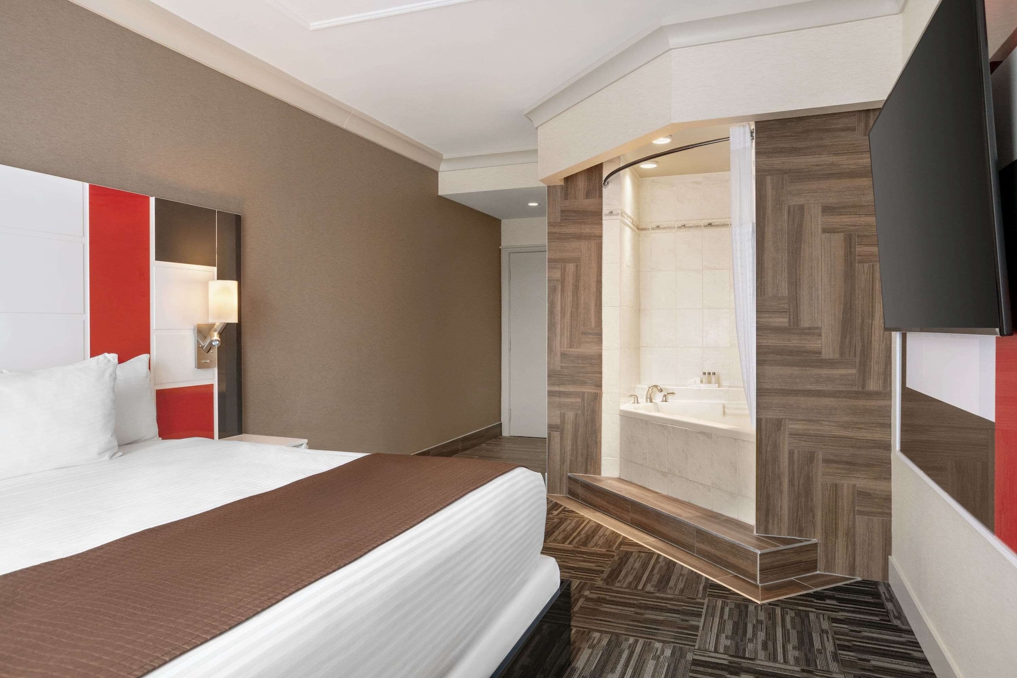 غرفة بسرير كينج، Baymont by Wyndham Medicine Hat 5/10
